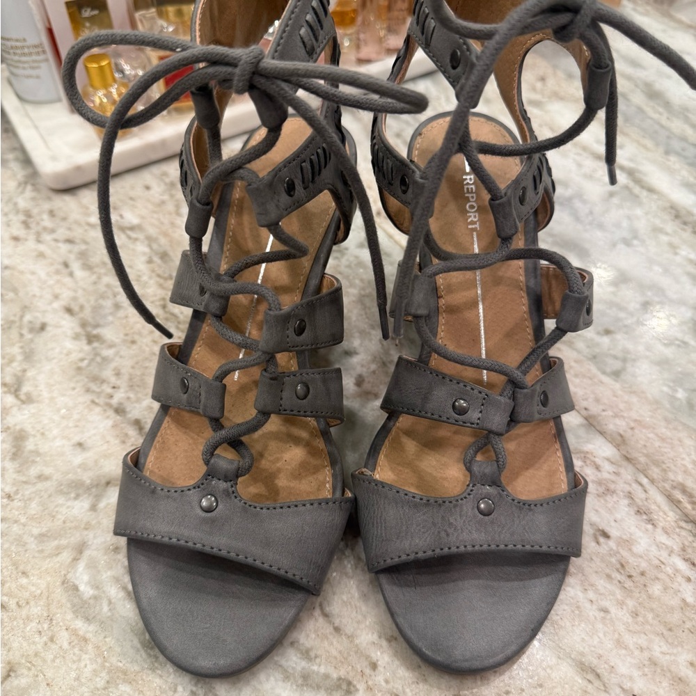 Report Gray Gladiator Sandals with Lace-Up Design
